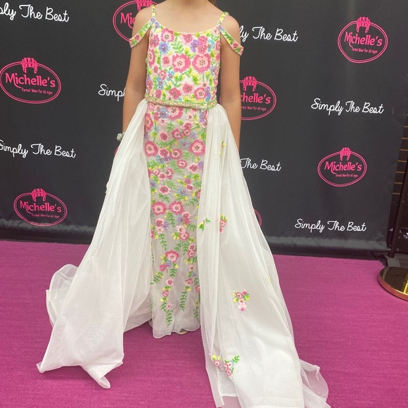 AshleyLauren size 10 - Picture 4 of 6